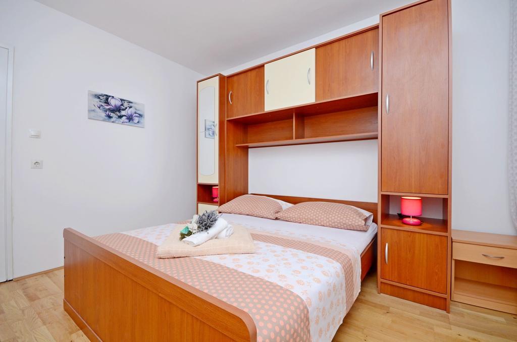 Apartments Milan 로고즈니차 외부 사진