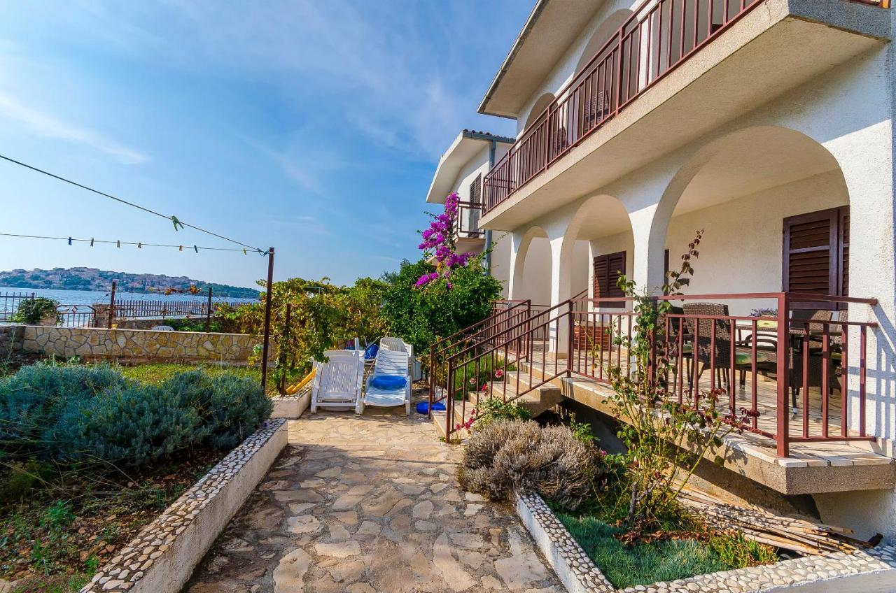 Apartments Milan 로고즈니차 외부 사진